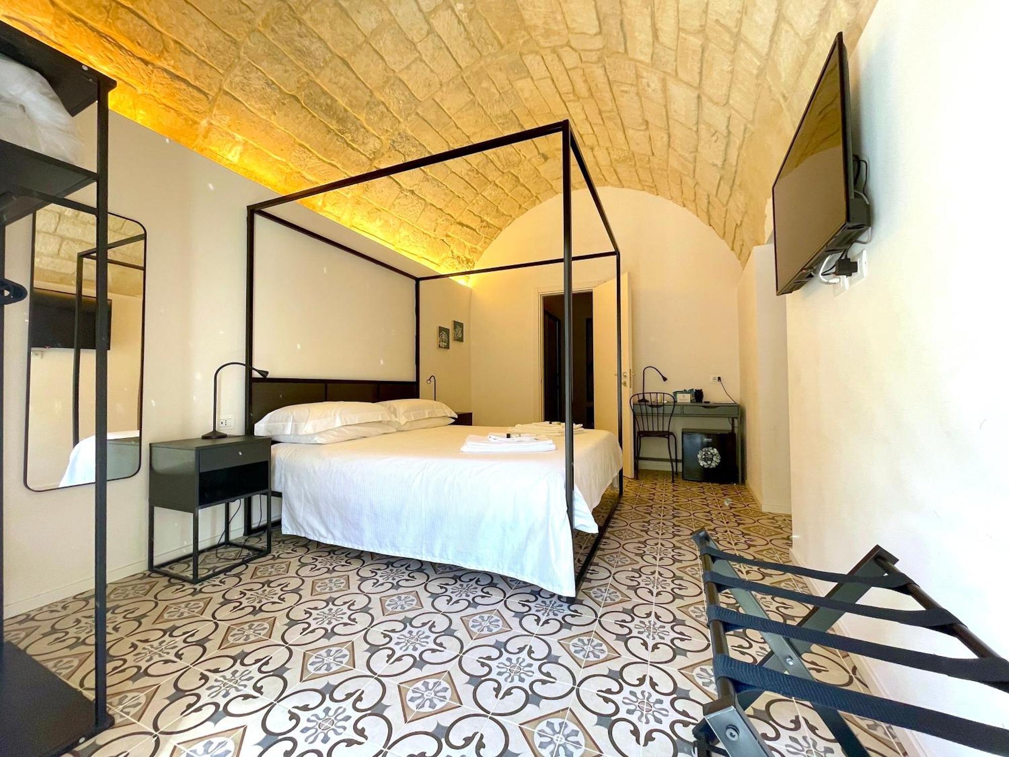 Moronero Hotel Ragusa Bagian luar foto